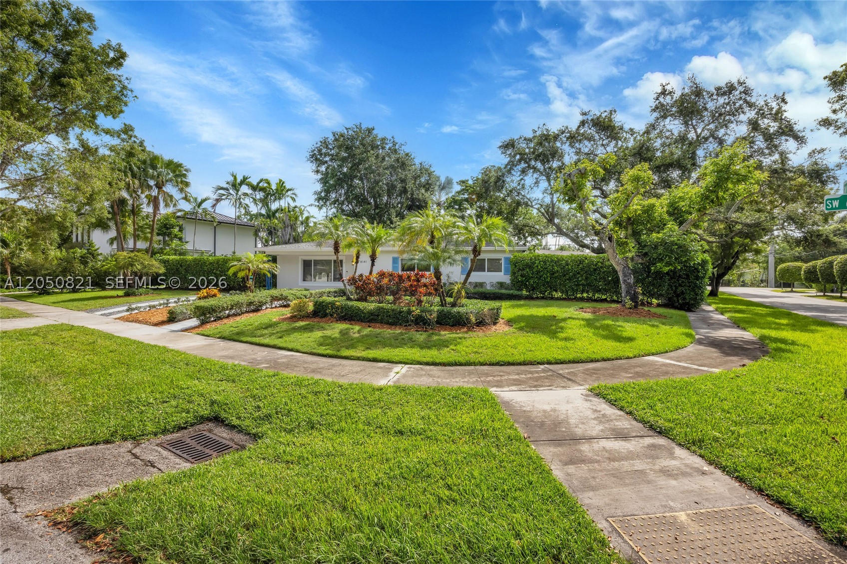 8141 SW 62nd Ct Miami, FL 33143