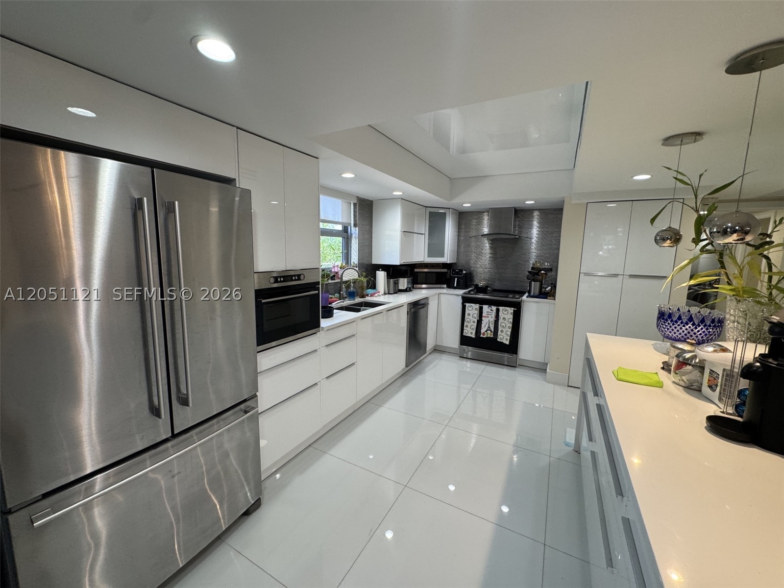 1912 S Ocean Dr #2C