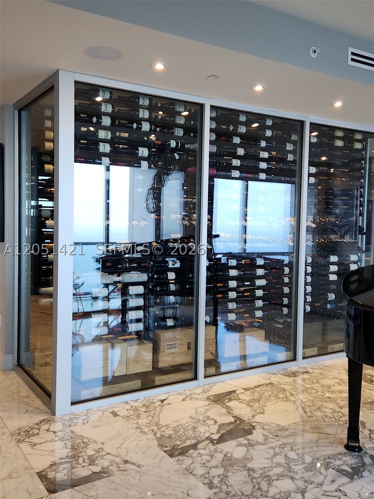 1425 Brickell Ave #PH3AB Miami, FL 33131