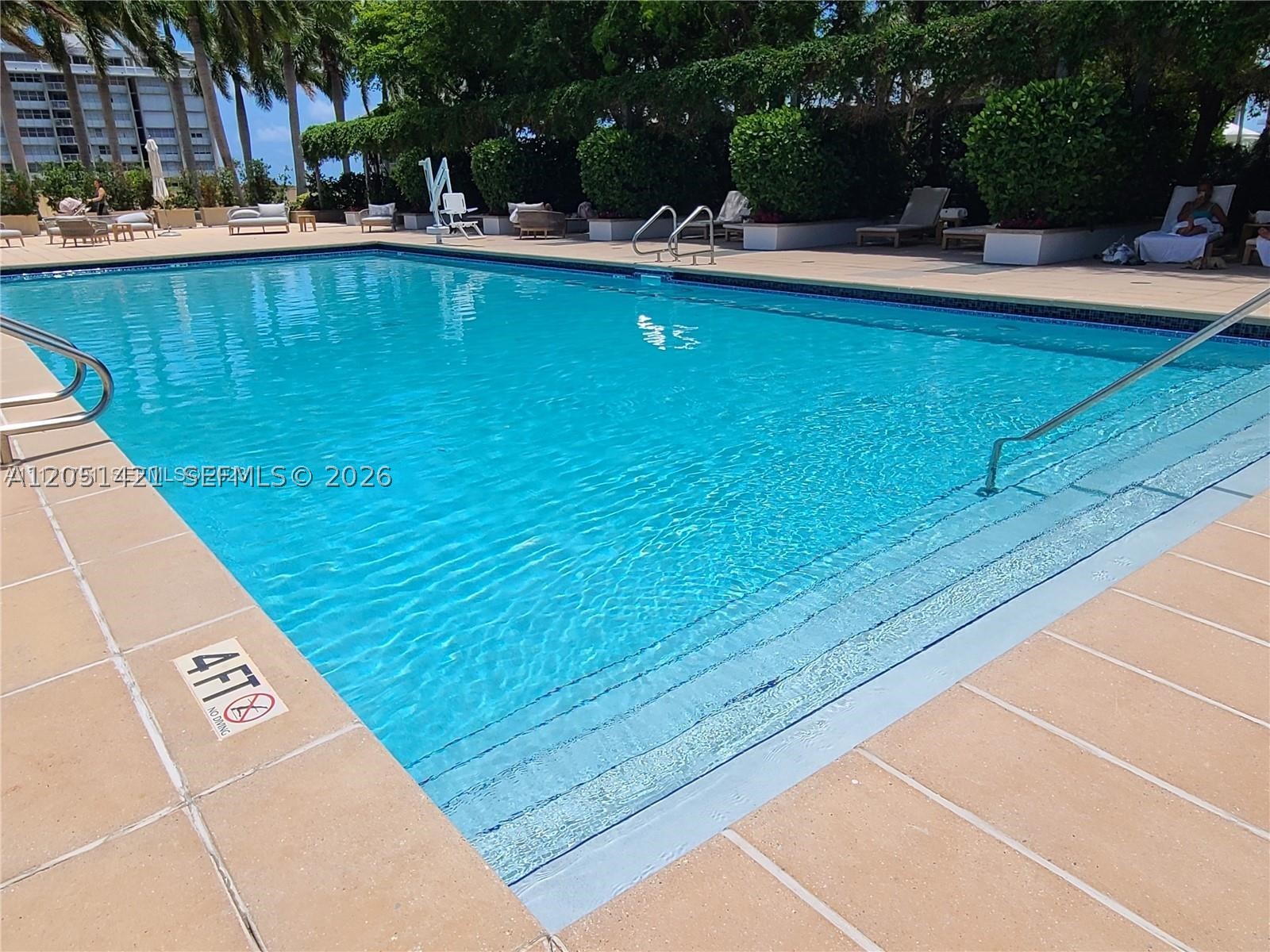 1425 Brickell Ave #PH3AB Miami, FL 33131