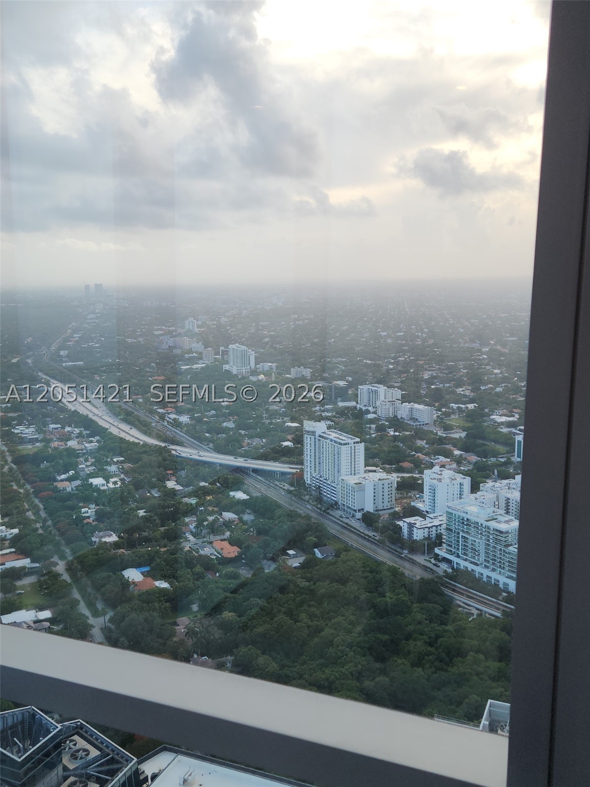 1425 Brickell Ave #PH3AB Miami, FL 33131