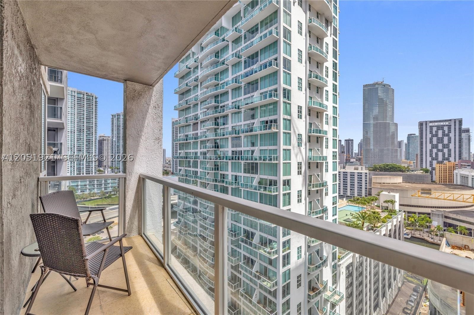 image 500 Brickell West4