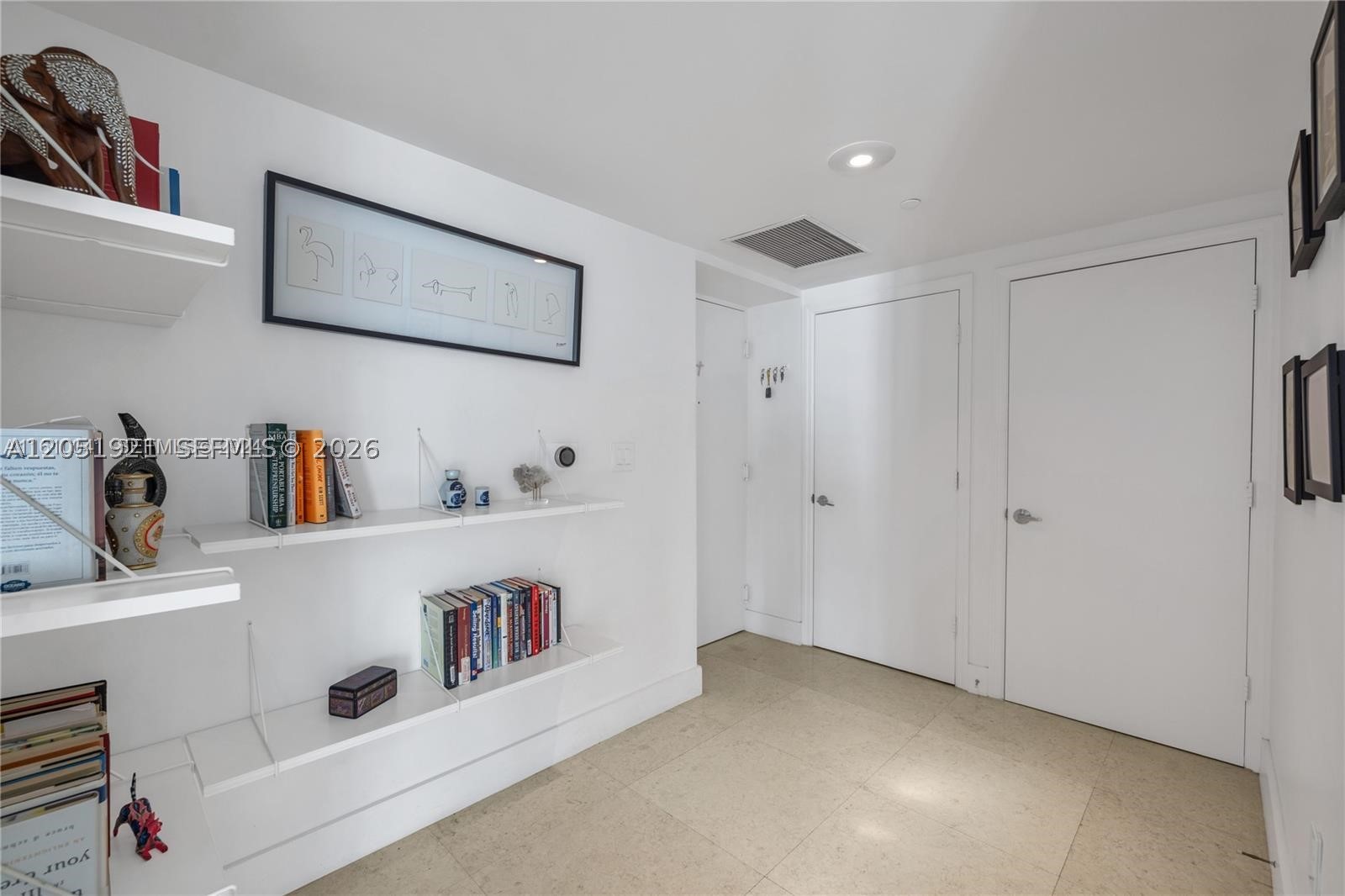 image 500 Brickell West5