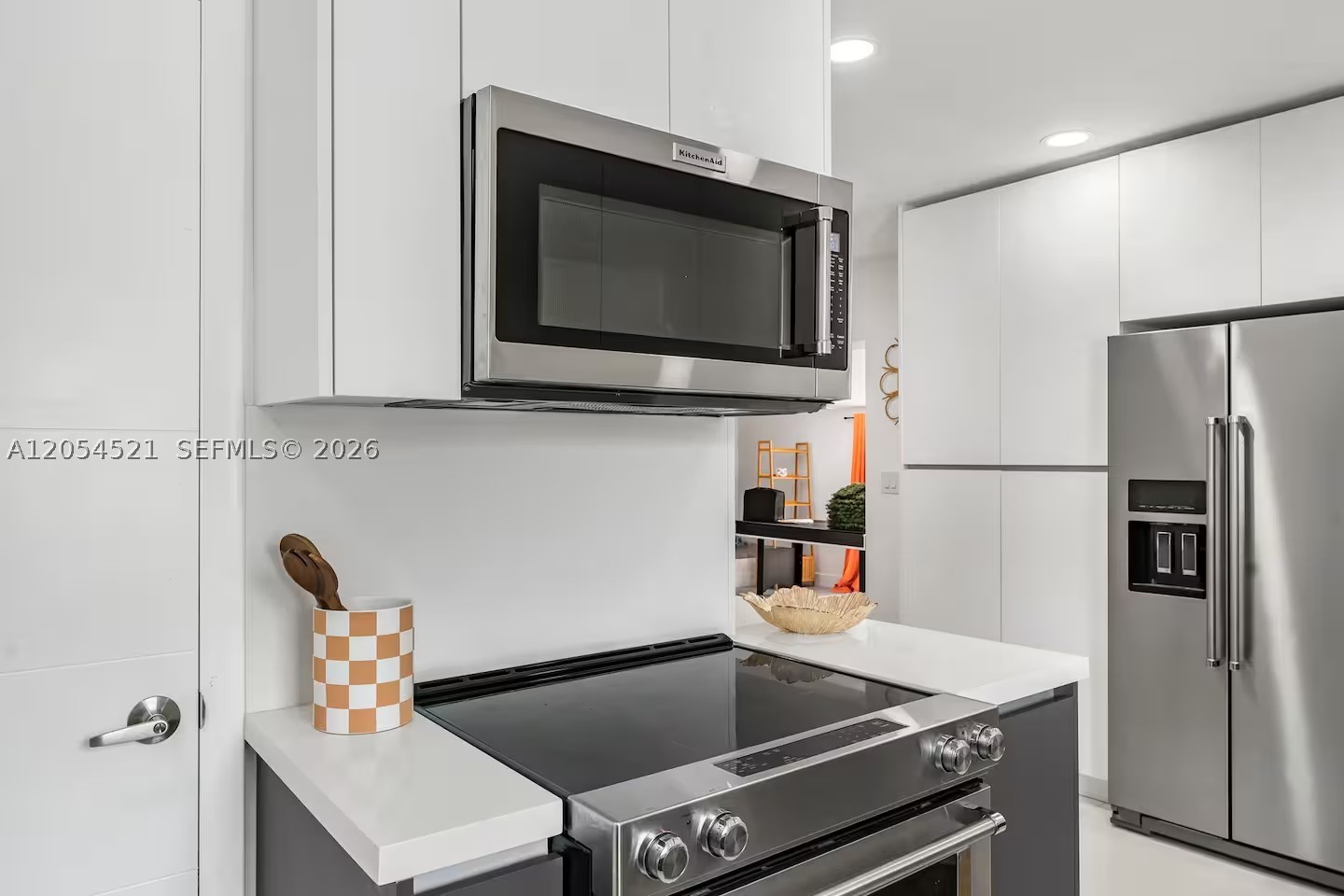 2784 NE 30th St Lighthouse Point, FL 33064