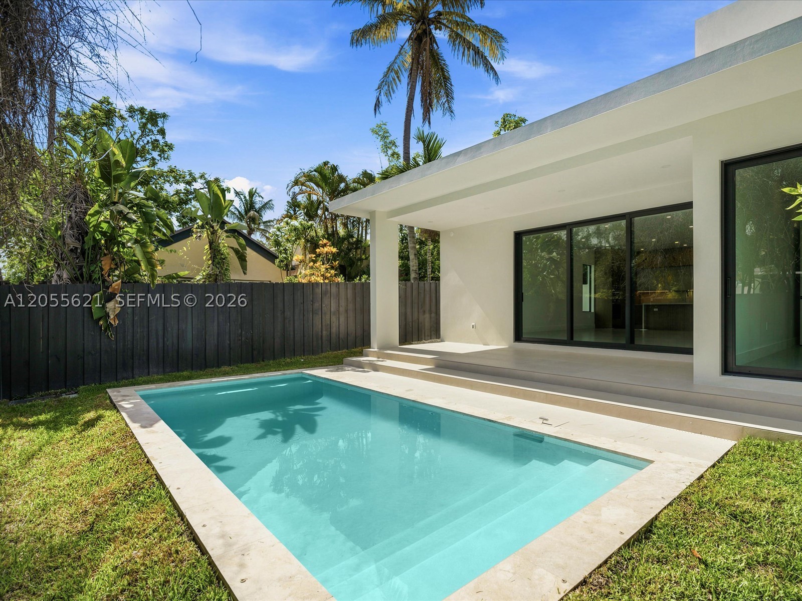 1621 SW 11th Ter Miami, FL 33135