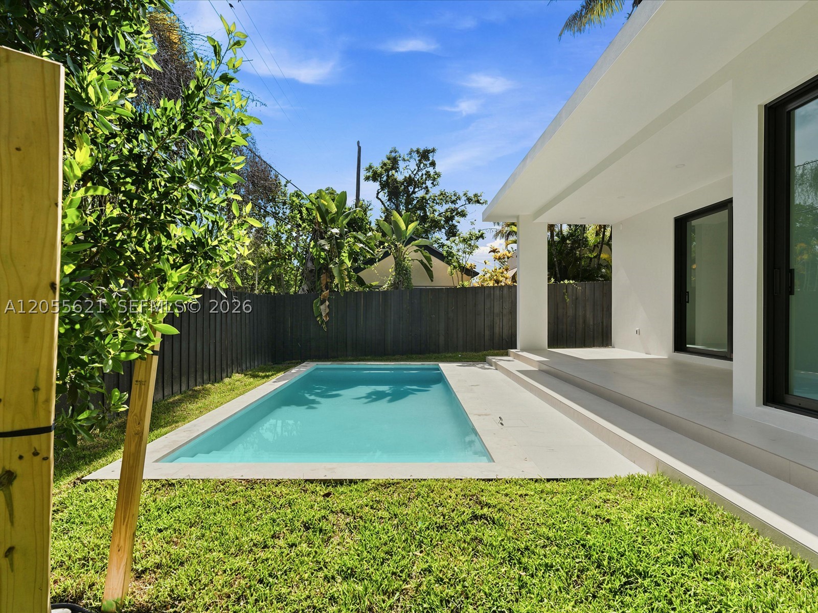 1621 SW 11th Ter Miami, FL 33135