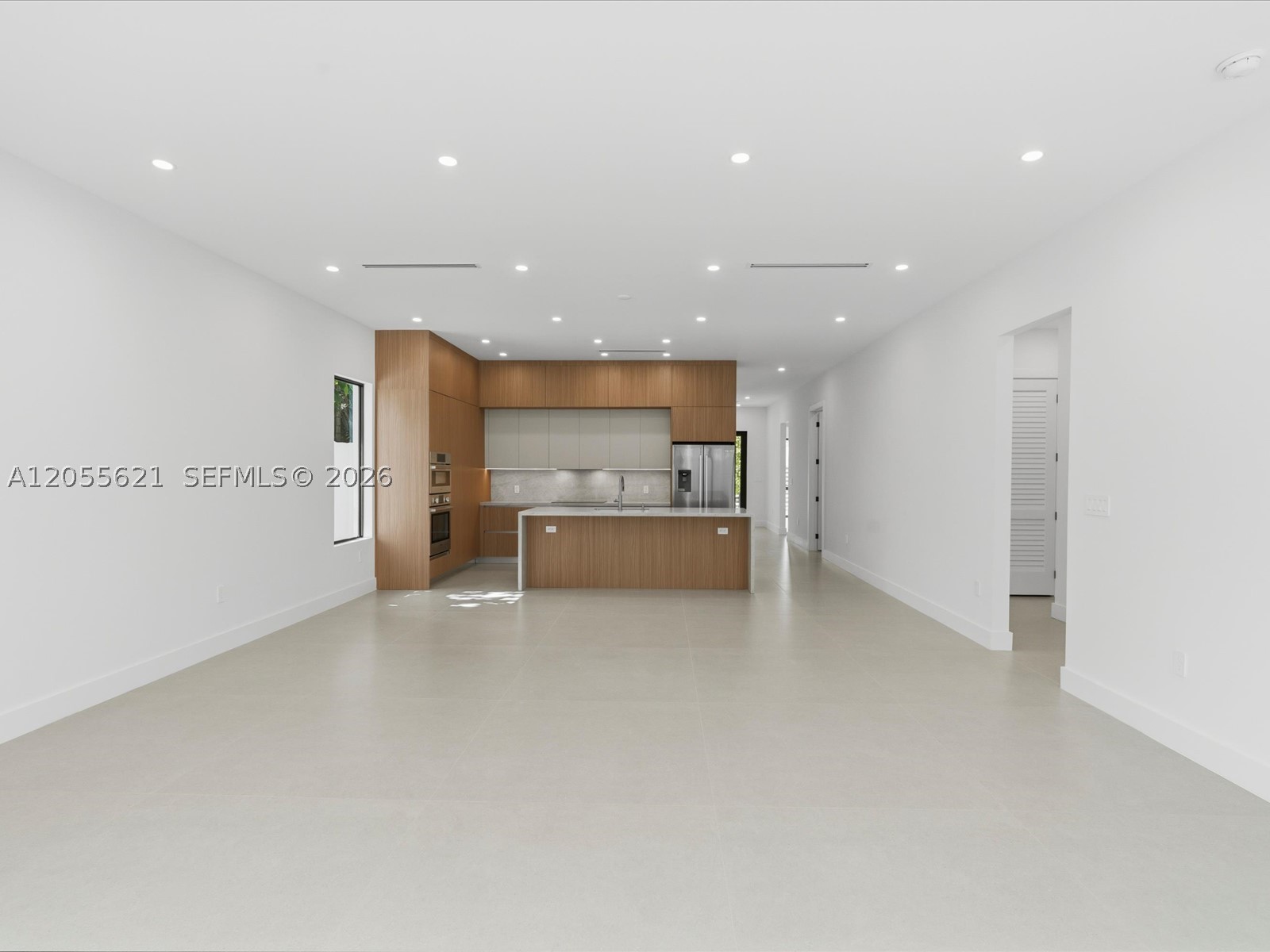 1621 SW 11th Ter Miami, FL 33135