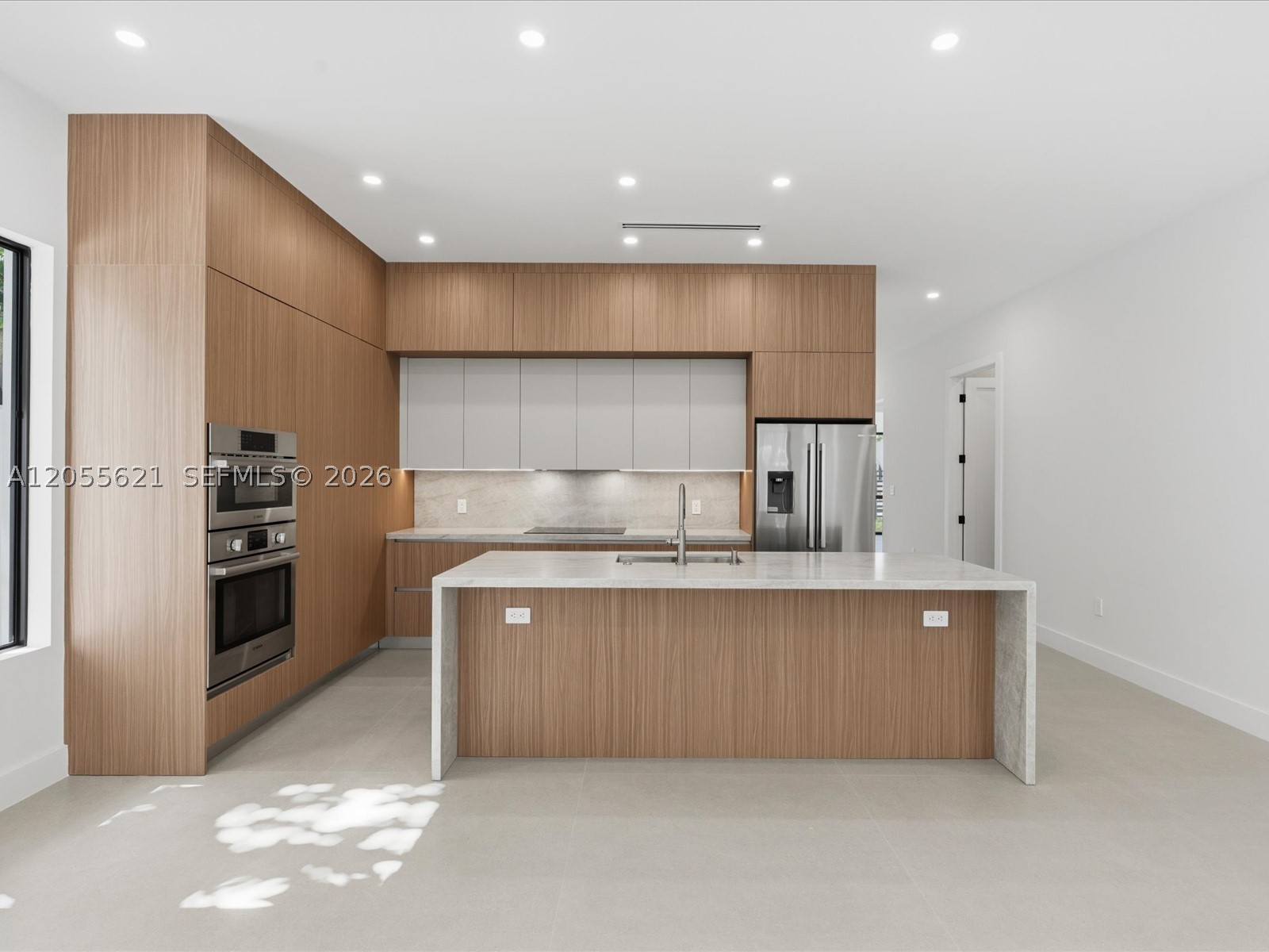 1621 SW 11th Ter Miami, FL 33135