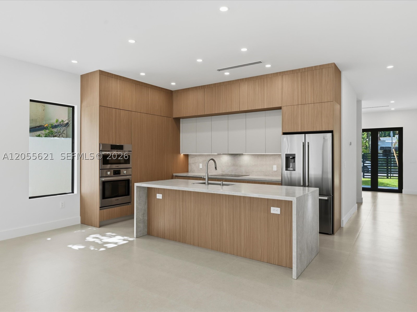 1621 SW 11th Ter Miami, FL 33135