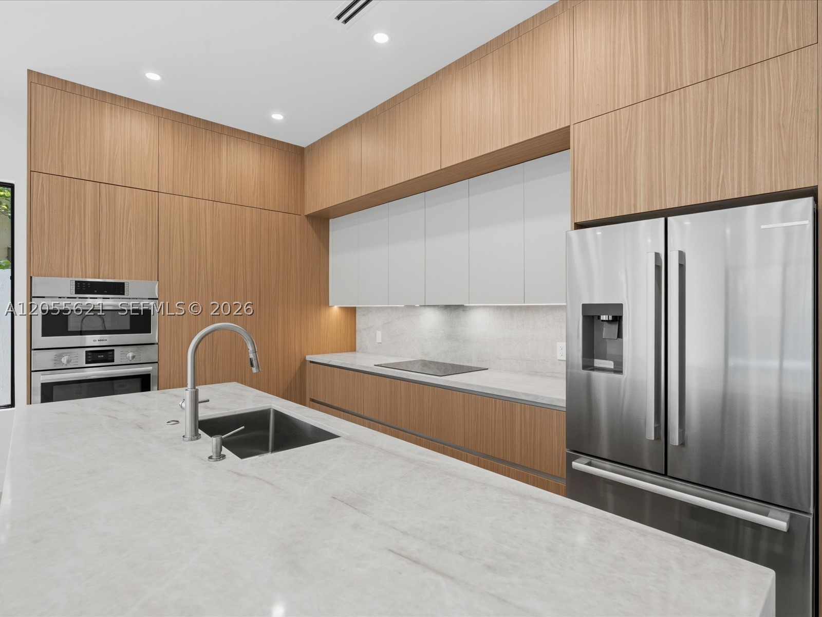 1621 SW 11th Ter Miami, FL 33135