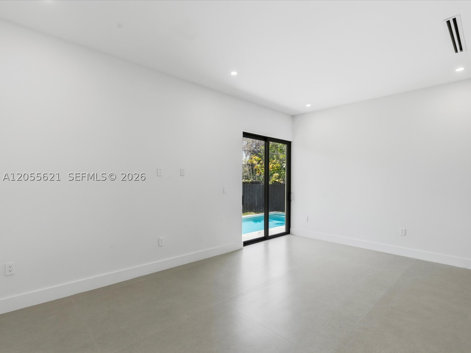 1621 SW 11th Ter Miami, FL 33135