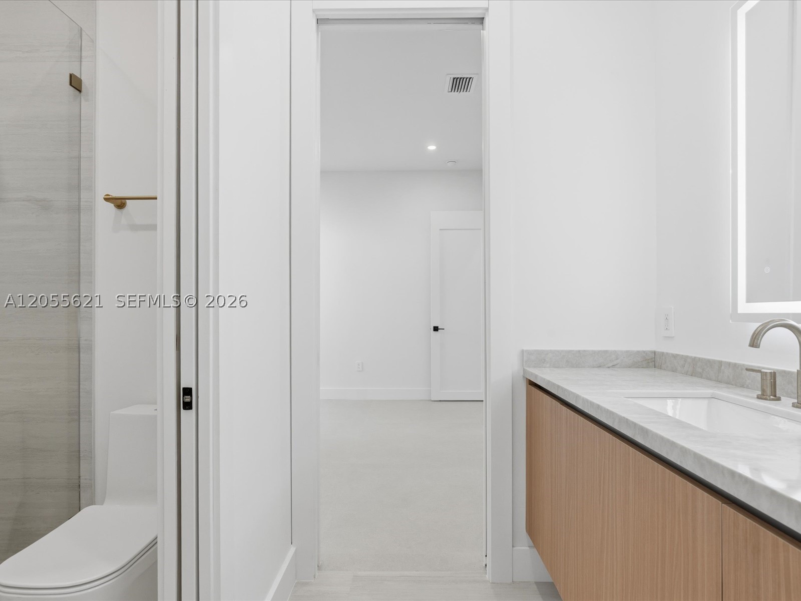 1621 SW 11th Ter Miami, FL 33135