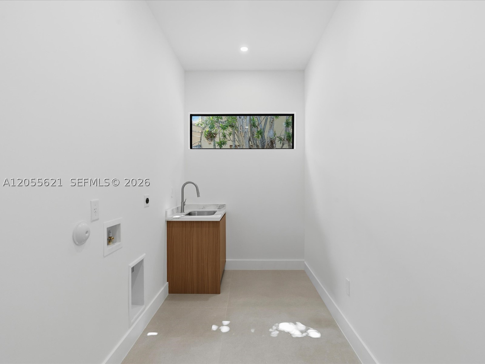 1621 SW 11th Ter Miami, FL 33135