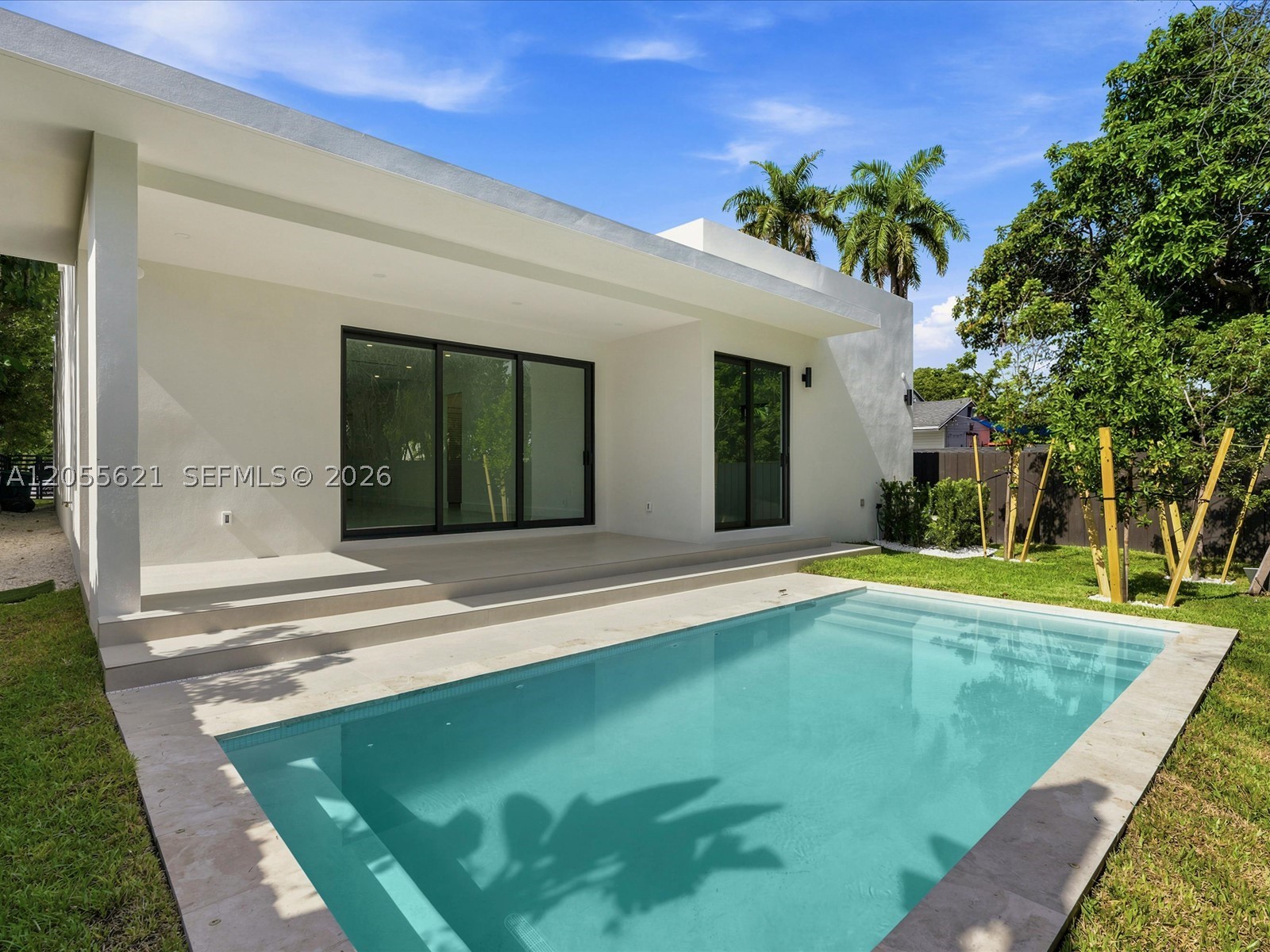 1621 SW 11th Ter Miami, FL 33135