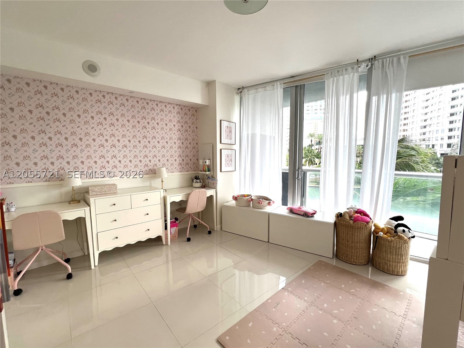 image Icon Brickell II11