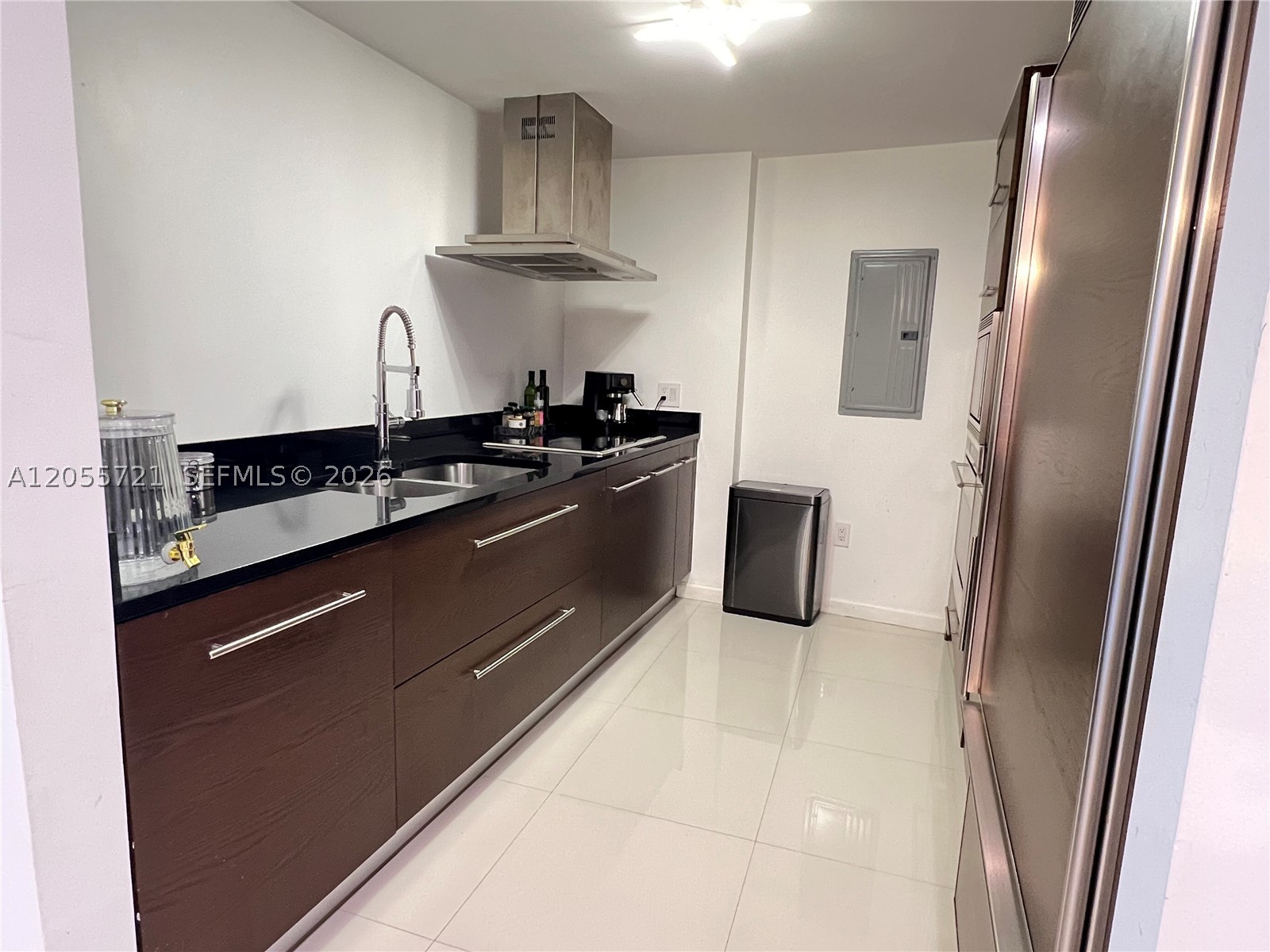 image Icon Brickell II3