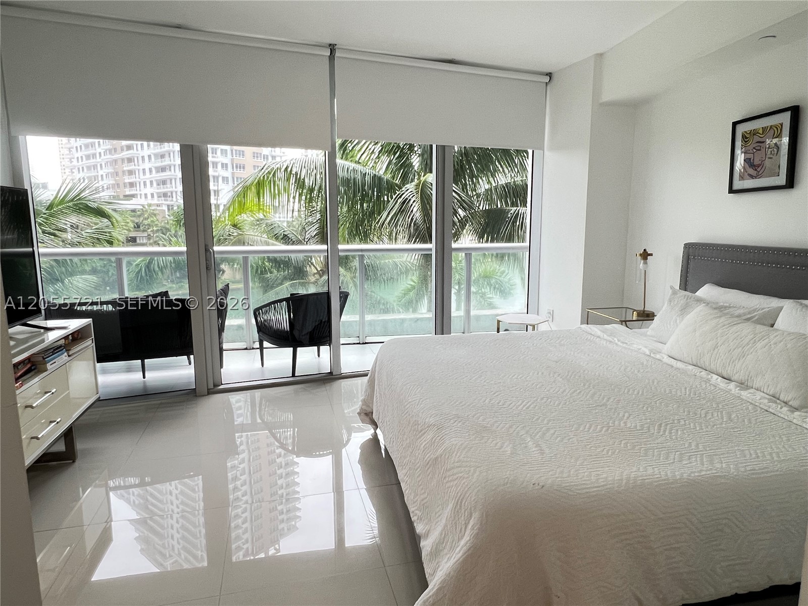 image Icon Brickell II6