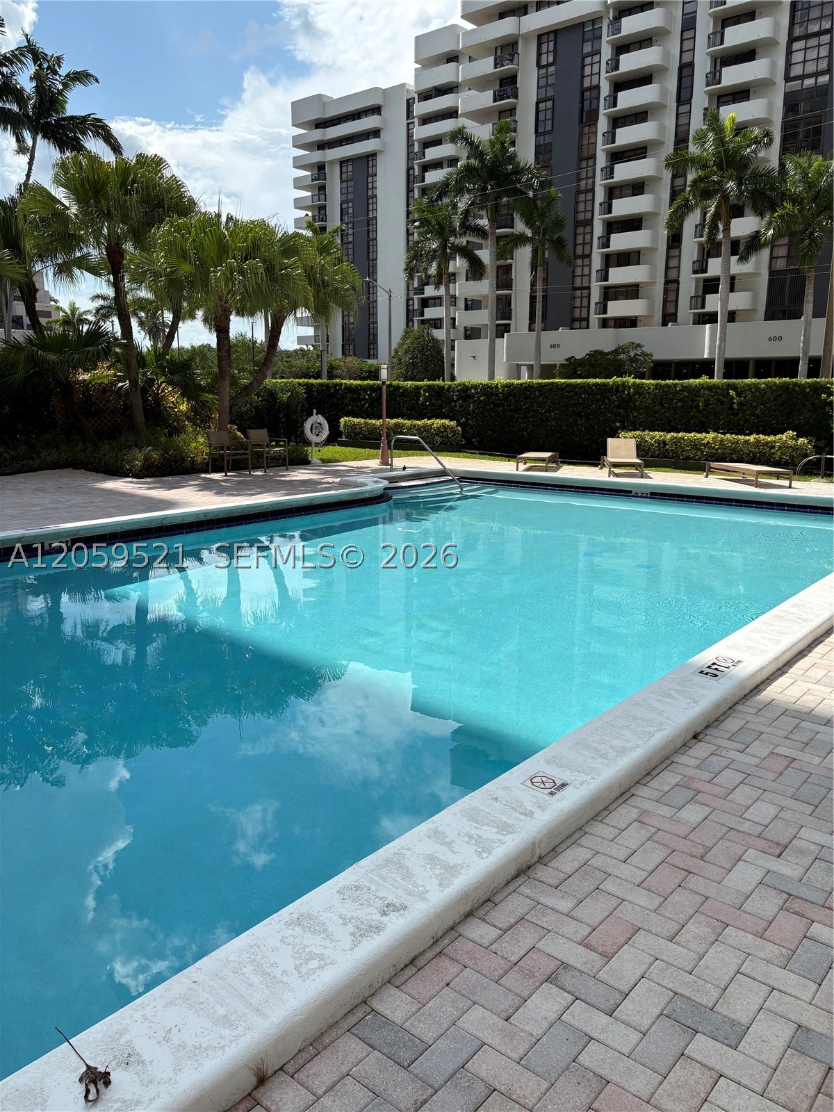 625 Biltmore Way #501 Coral Gables, FL 33134