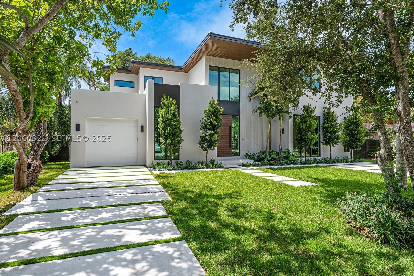 970 NE 92nd St Miami Shores, FL 33138