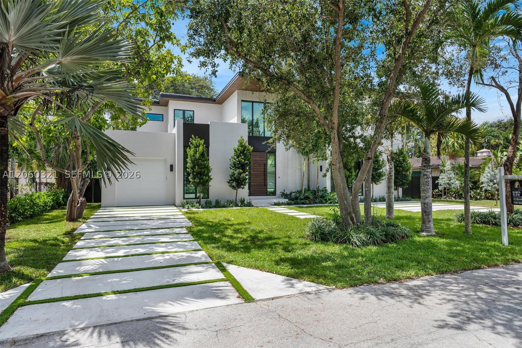 970 NE 92nd St Miami Shores, FL 33138