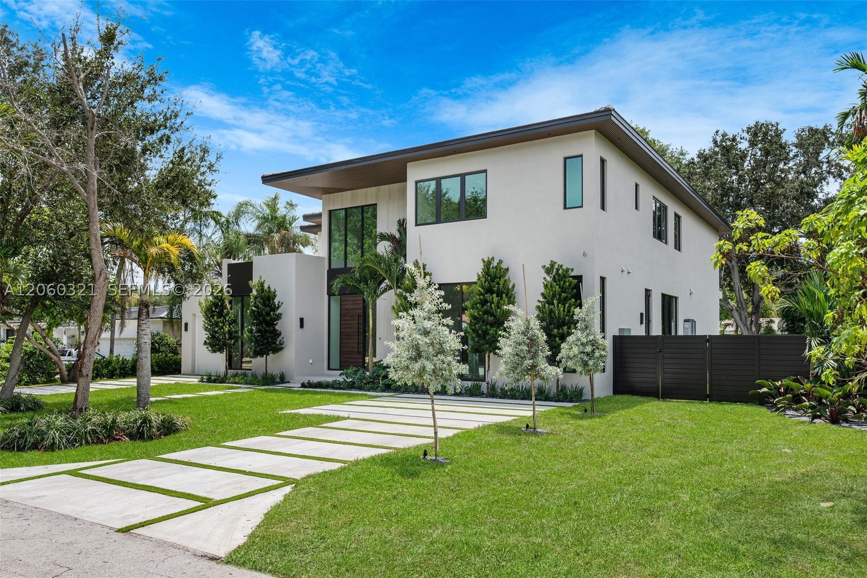 970 NE 92nd St Miami Shores, FL 33138