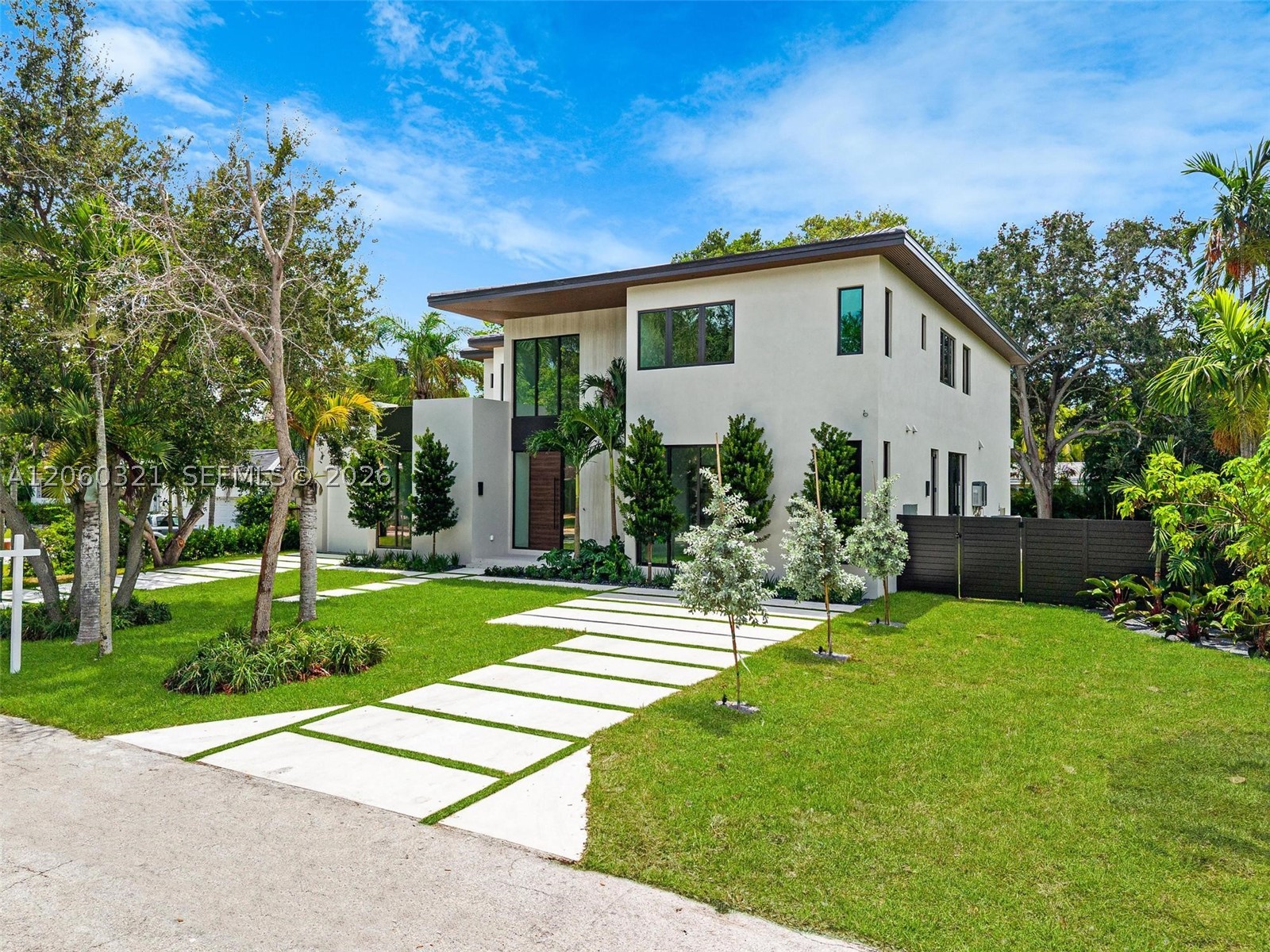 970 NE 92nd St Miami Shores, FL 33138