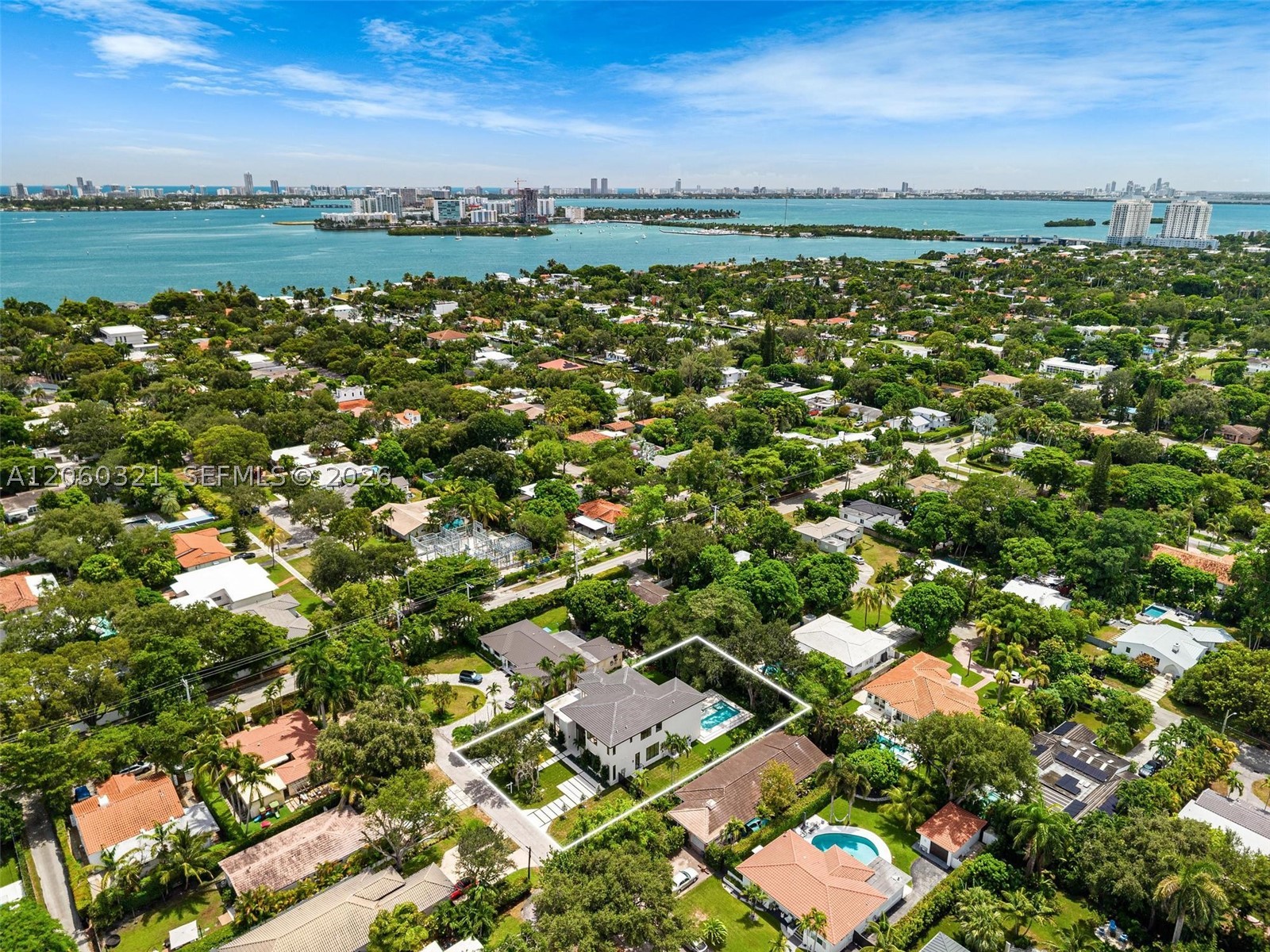 970 NE 92nd St Miami Shores, FL 33138