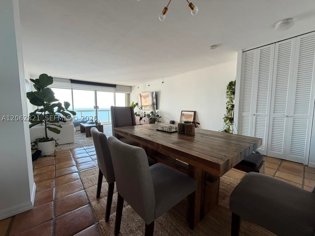 image Brickell Townhouse2