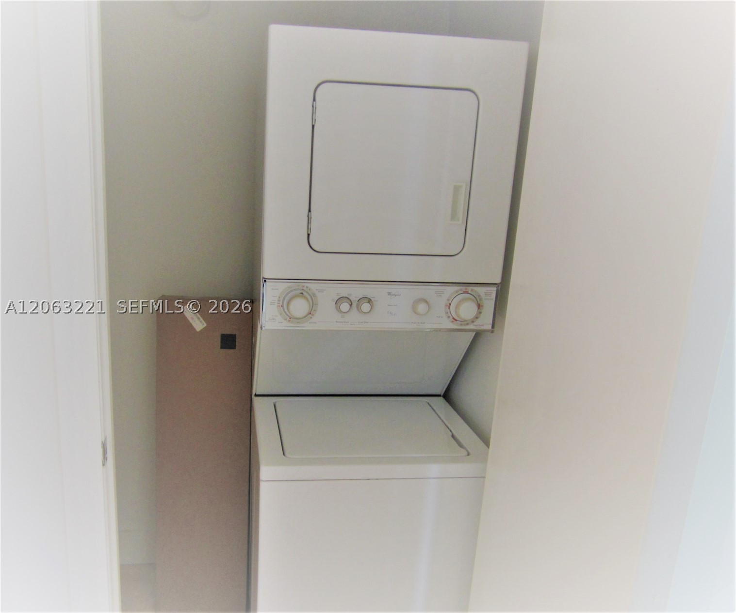 image 1060 Brickell - 105016