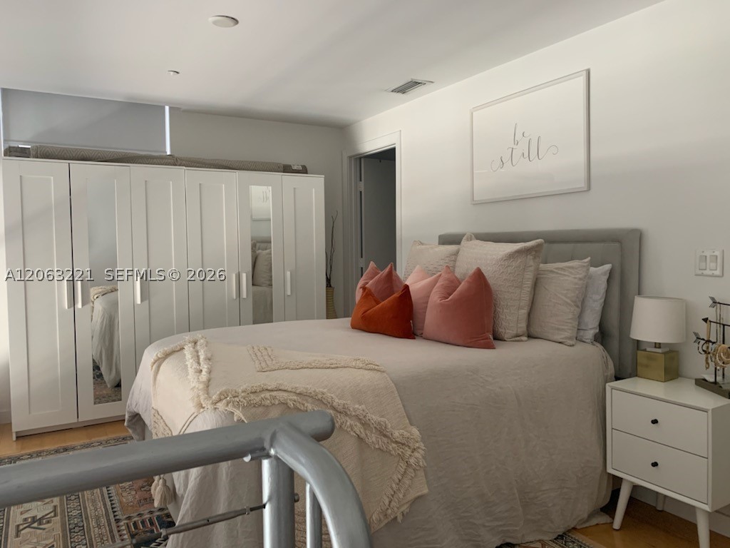 image 1060 Brickell - 105024