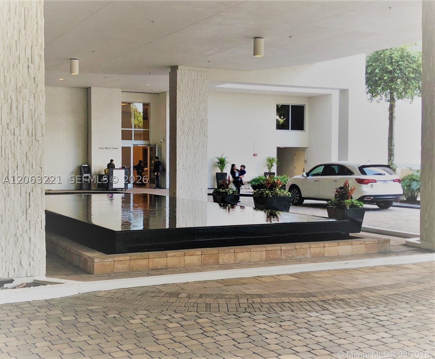image 1060 Brickell - 105037