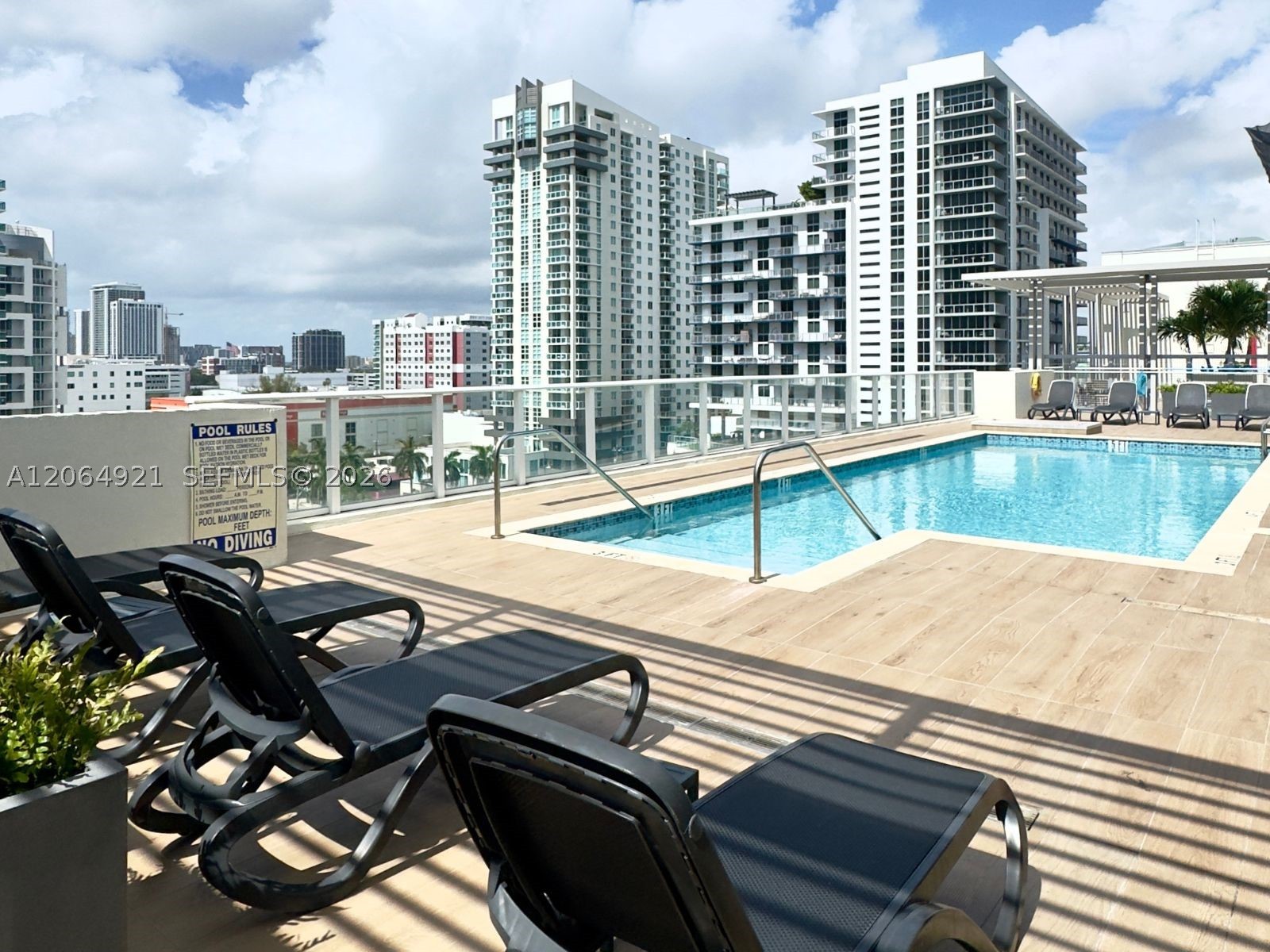 image 26 Edgewater13