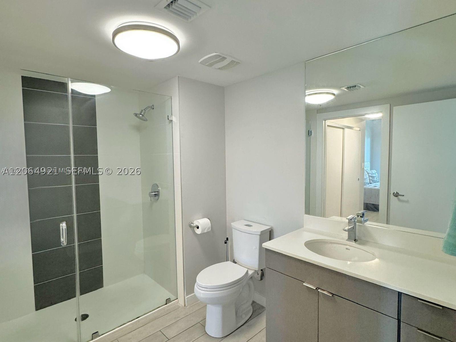 image 26 Edgewater8