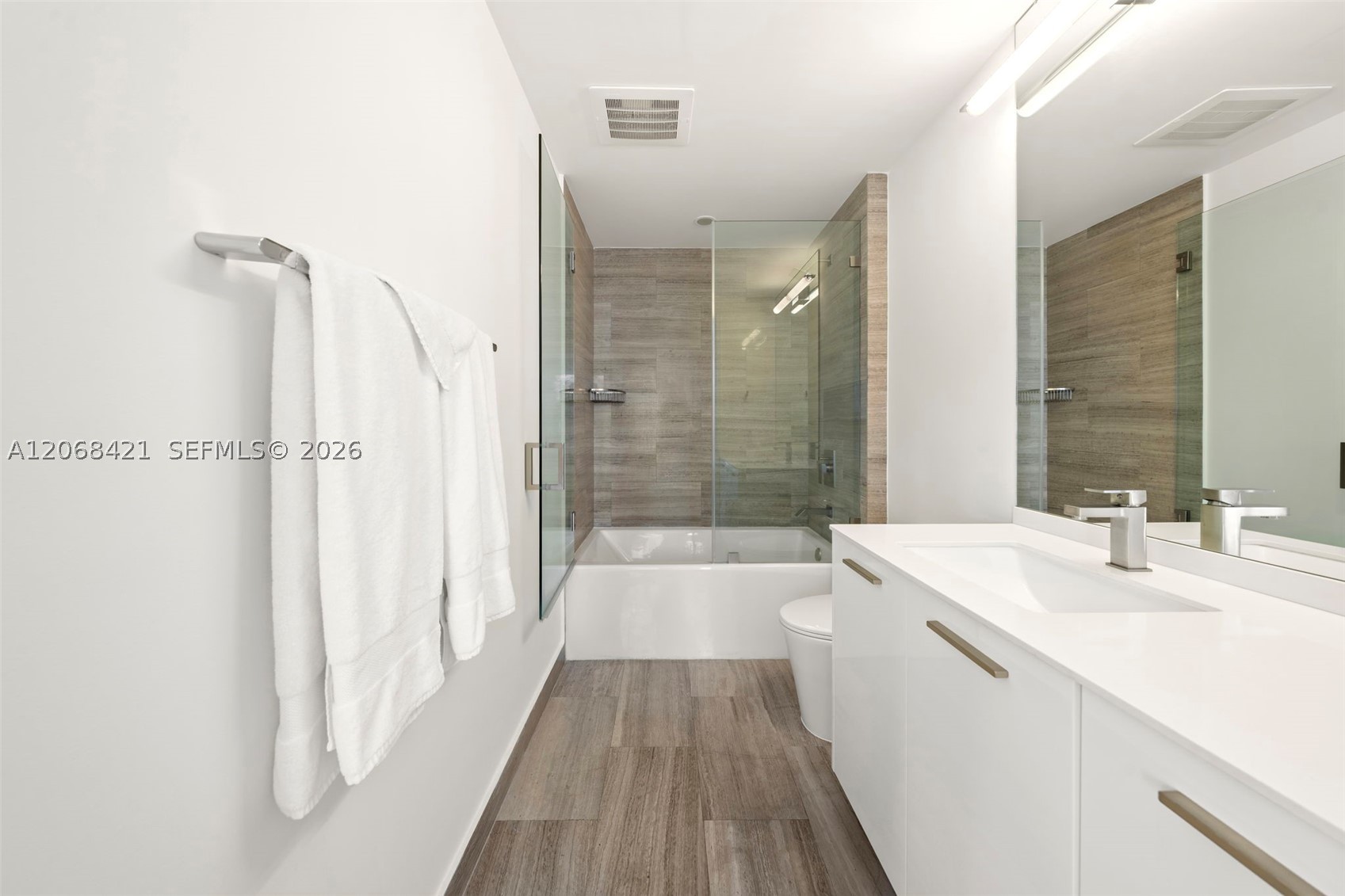 image Brickell House19