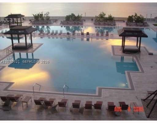 image Beach Club 339