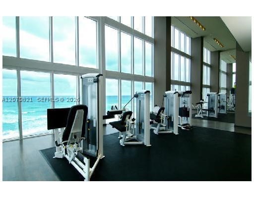 image Beach Club 341
