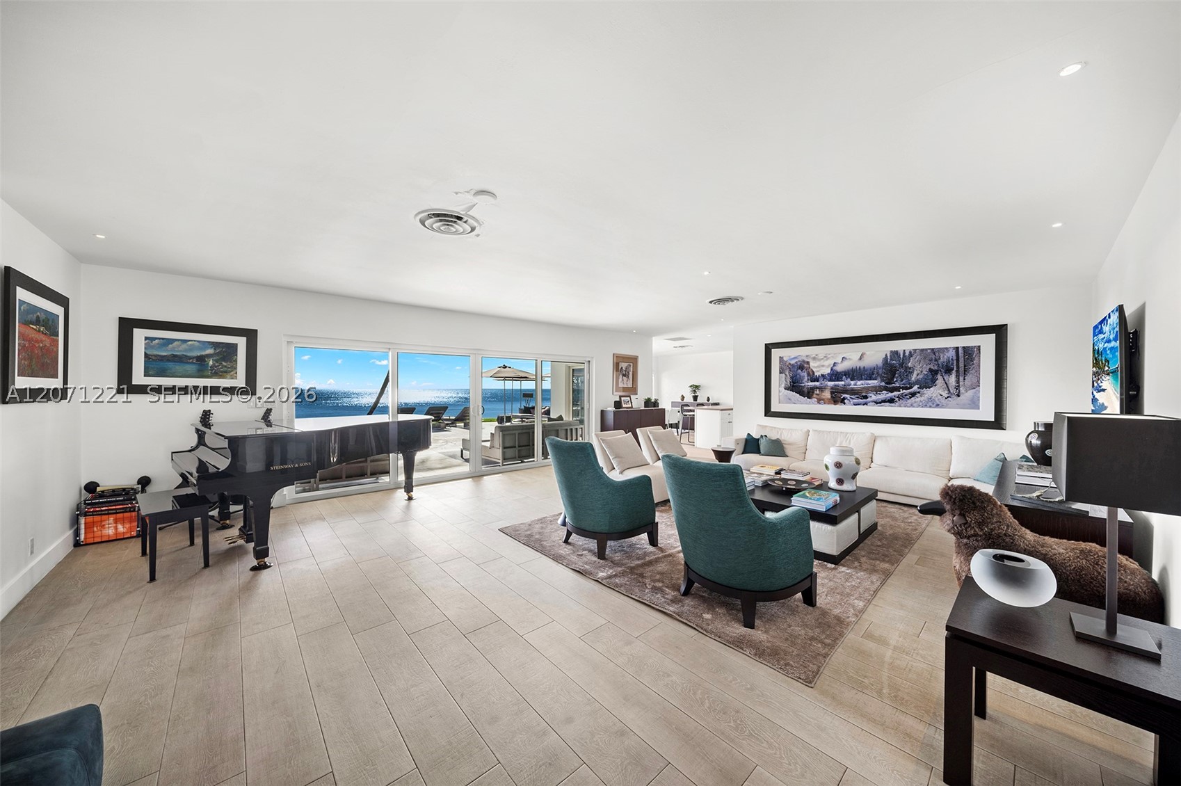 520 S Mashta Dr Key Biscayne, FL 33149