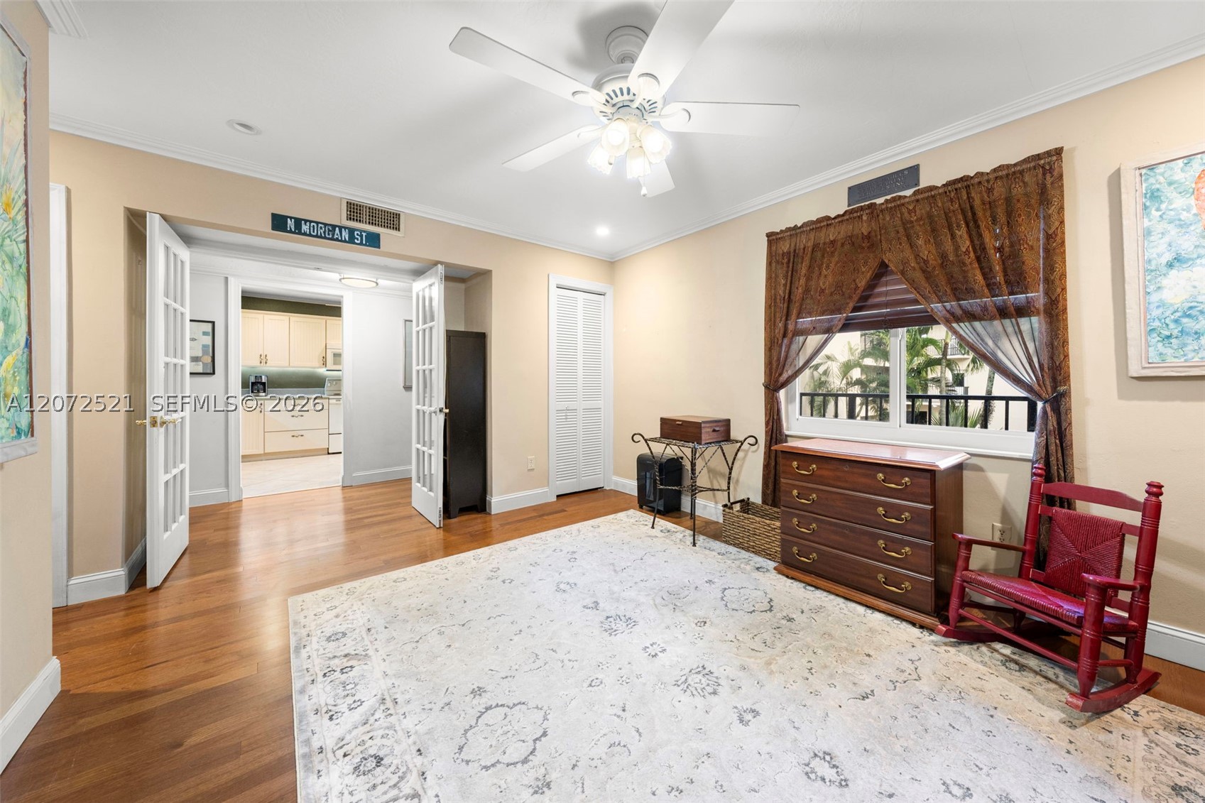 6815 Edgewater Dr #202 Coral Gables, FL 33133