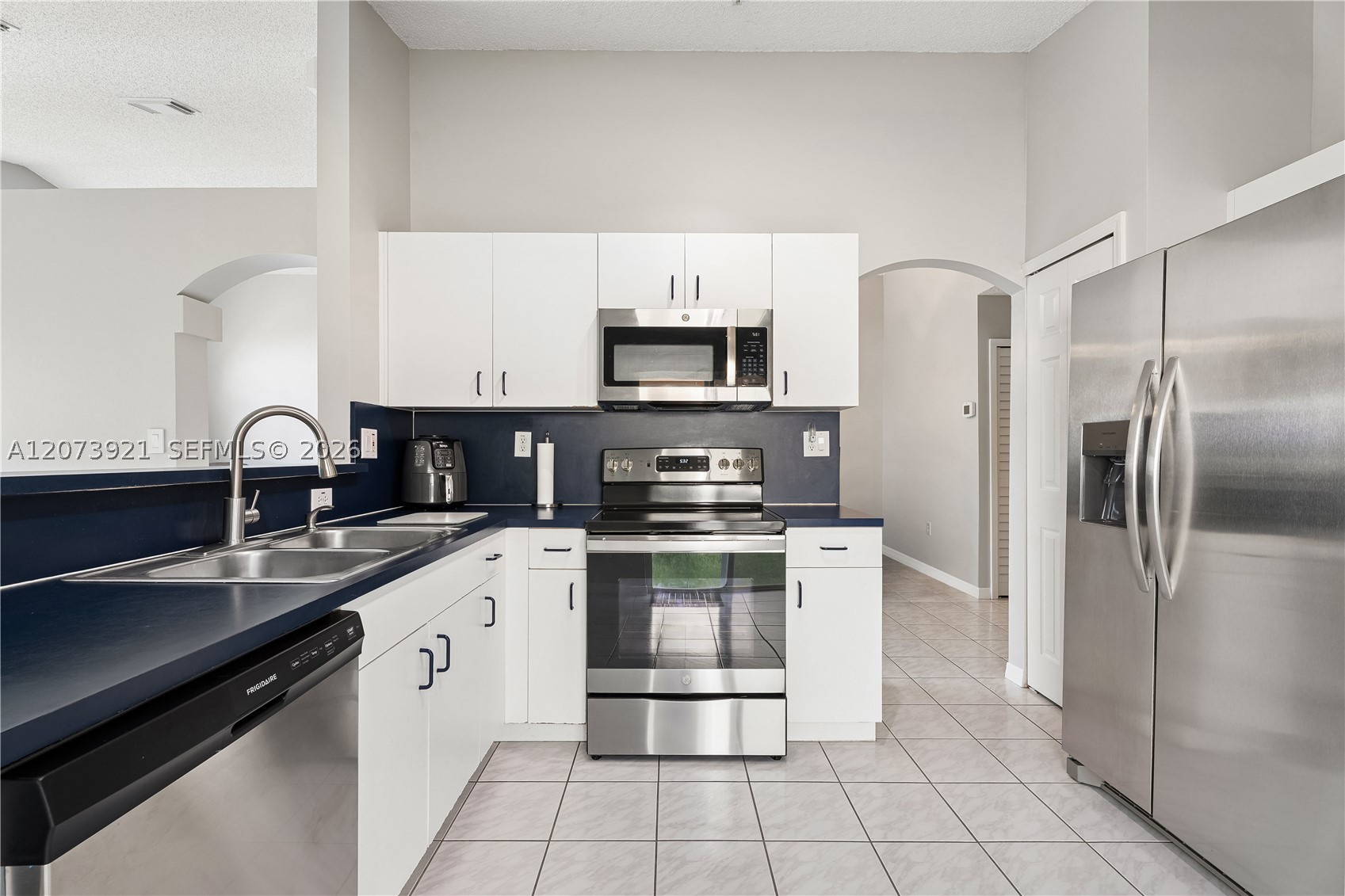 15840 SW 85th St Miami, FL 33193