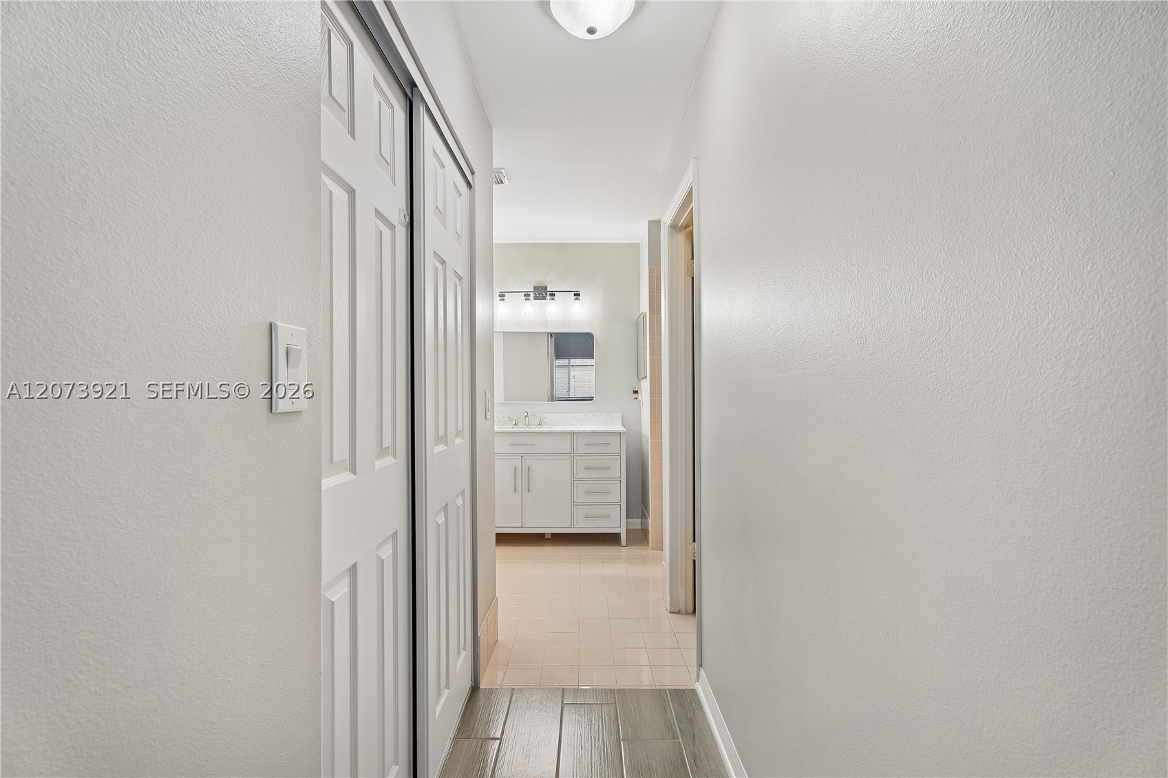 15840 SW 85th St Miami, FL 33193