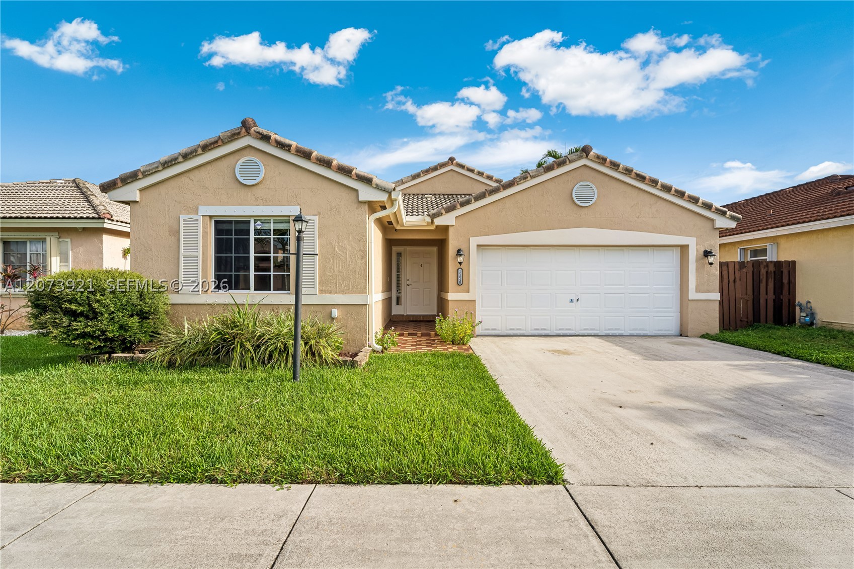 15840 SW 85th St Miami, FL 33193