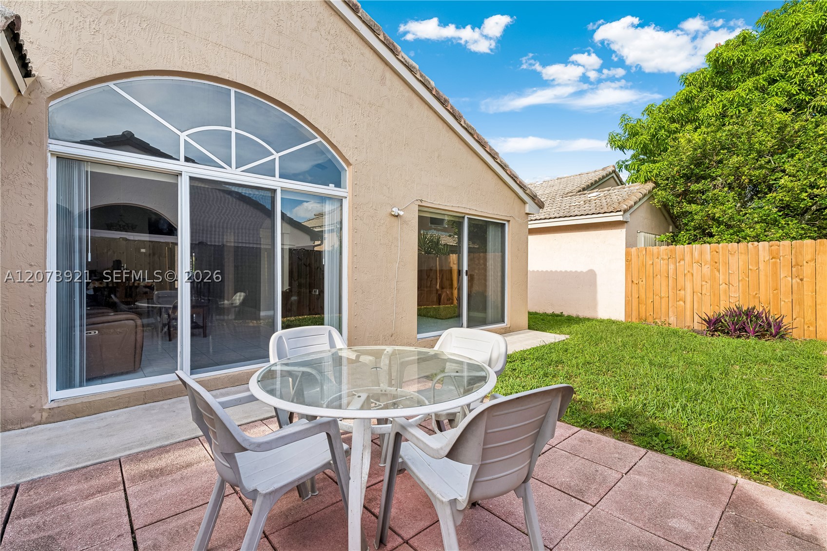 15840 SW 85th St Miami, FL 33193