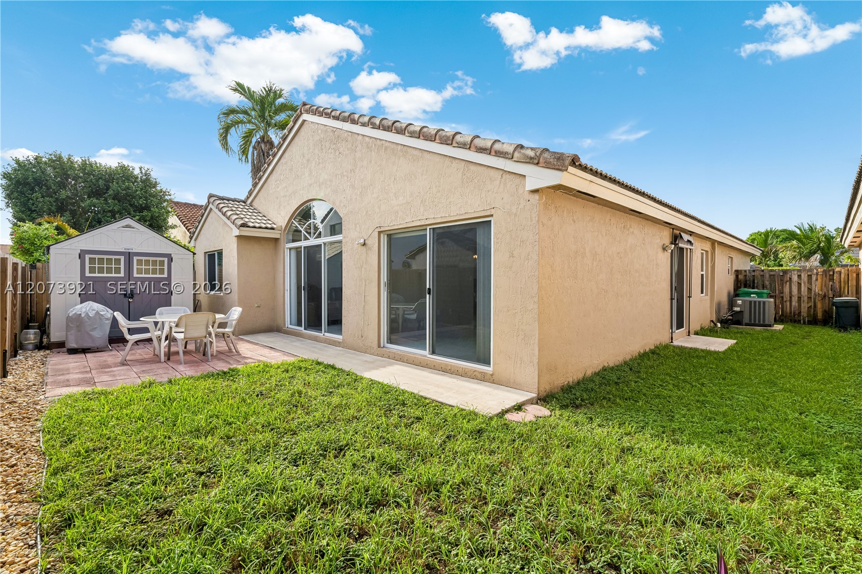 15840 SW 85th St Miami, FL 33193