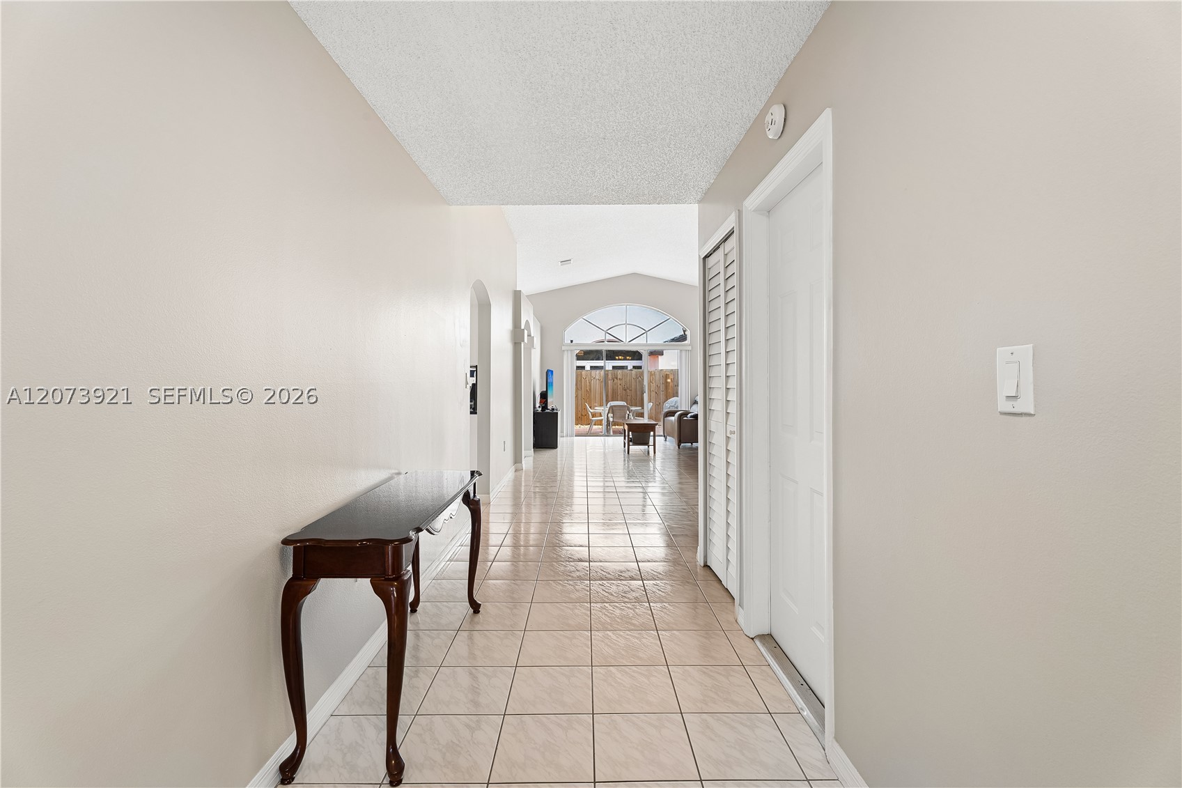 15840 SW 85th St Miami, FL 33193
