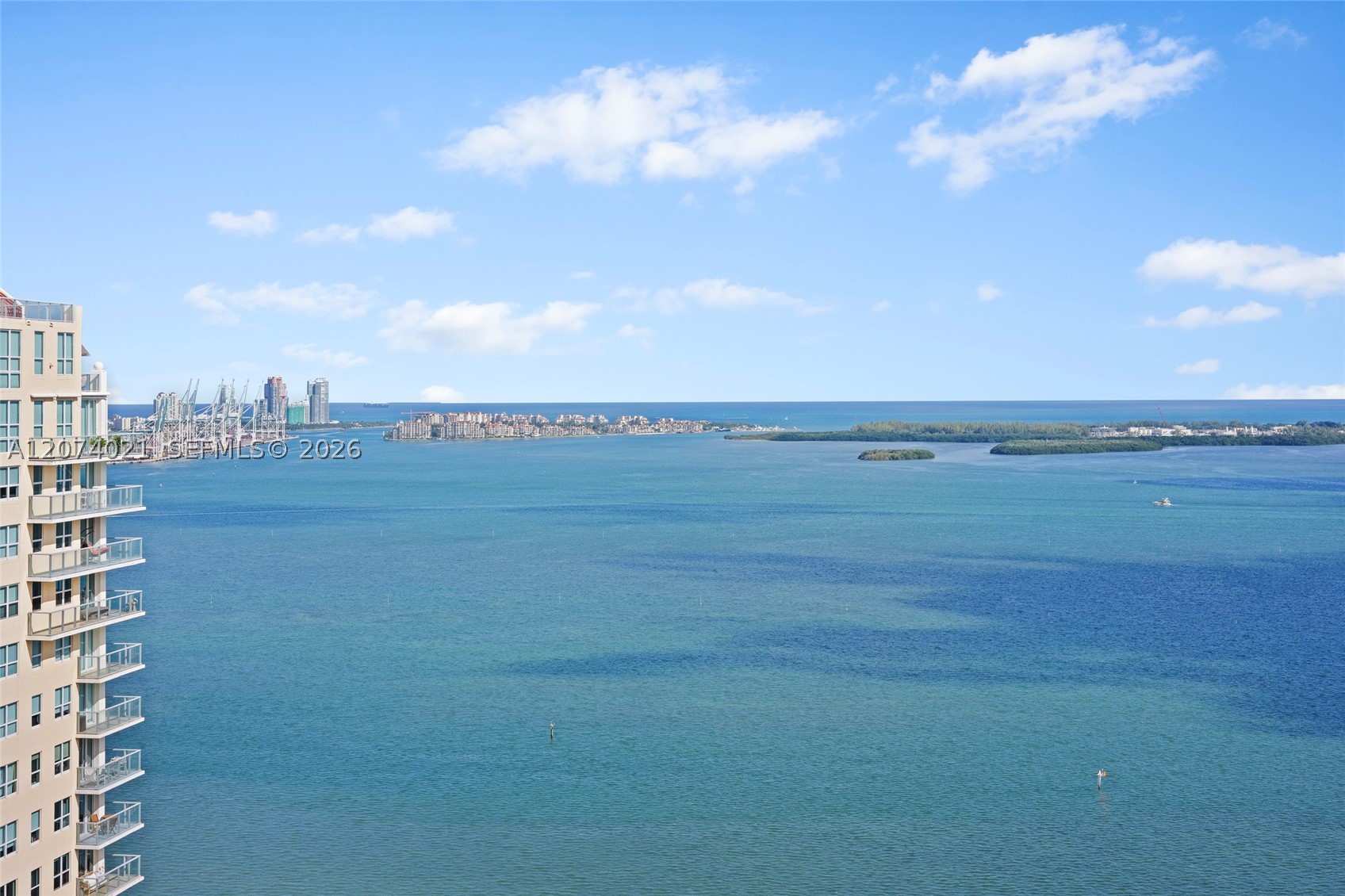 1200 Brickell Bay Dr #3701 Miami, FL 33131