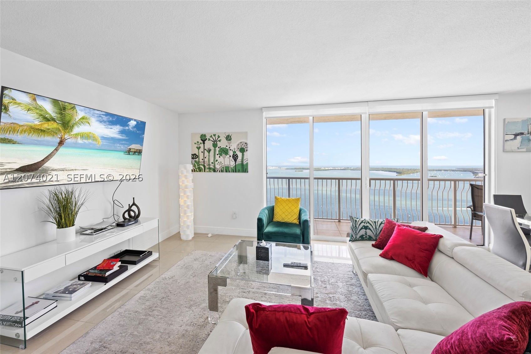 1200 Brickell Bay Dr #3701 Miami, FL 33131