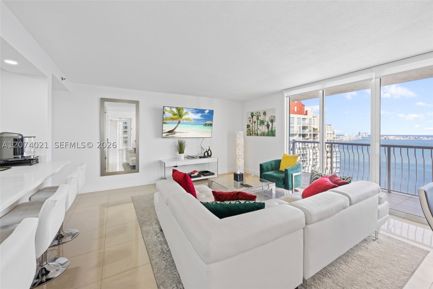 1200 Brickell Bay Dr #3701 Miami, FL 33131