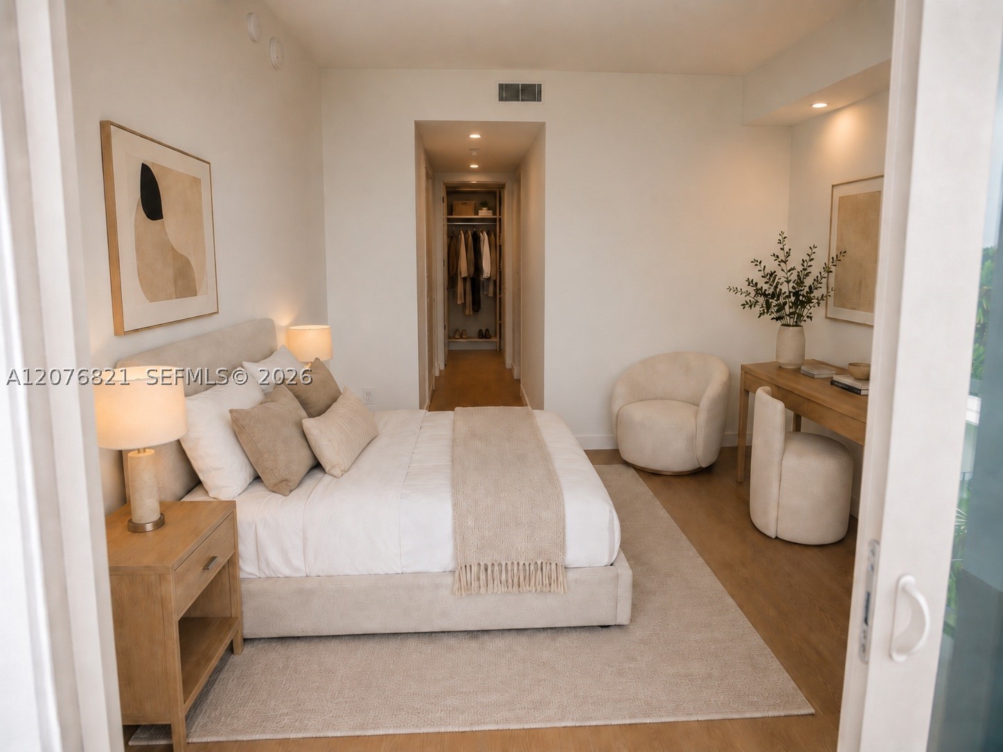 image 2200 Brickell2