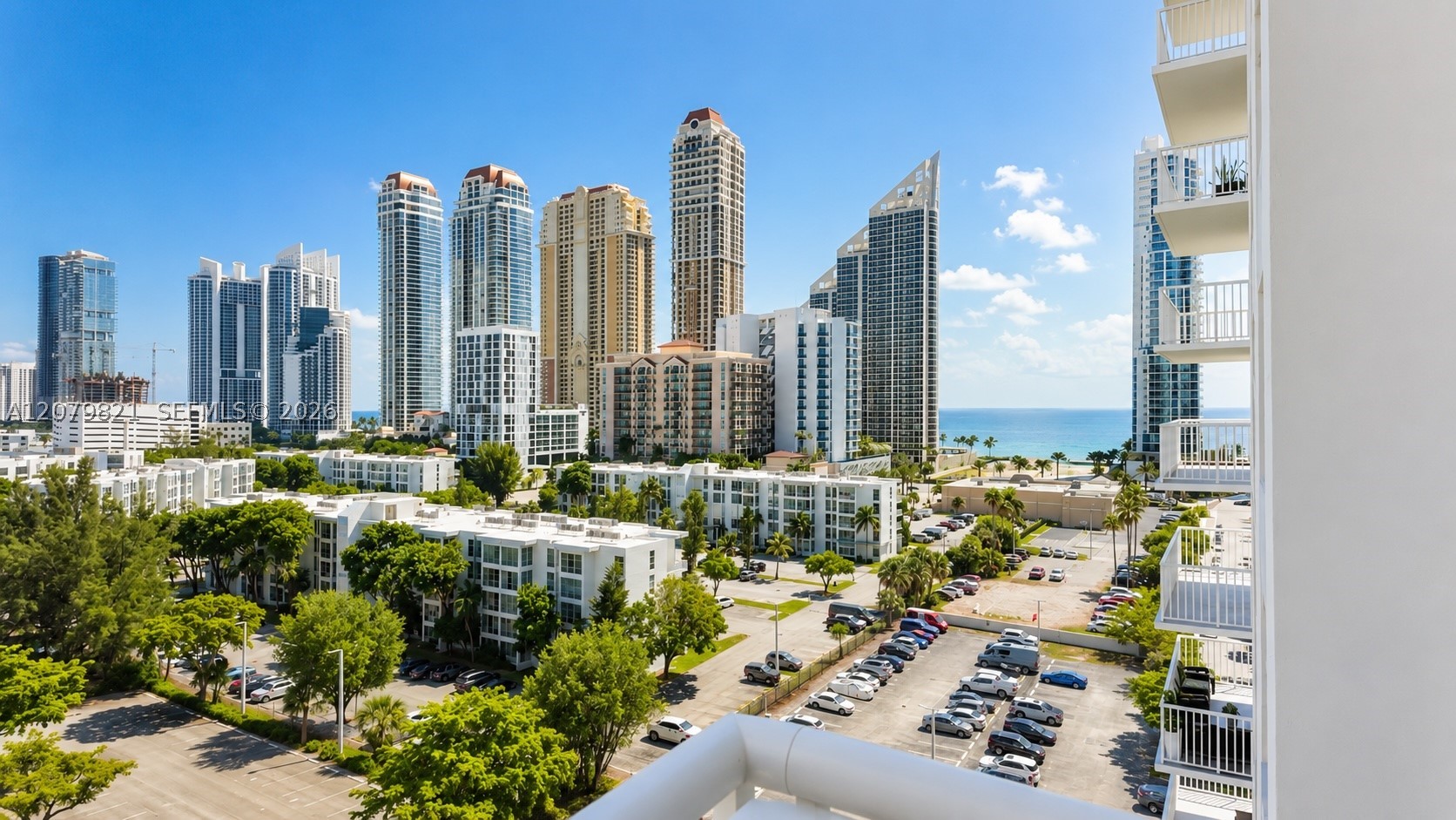 image Winston Towers 40011