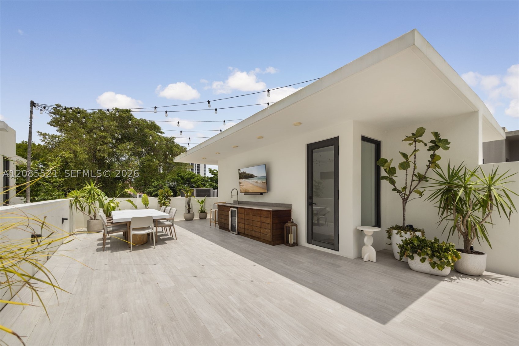 2957 Coconut Ave Coconut Grove, FL 33133